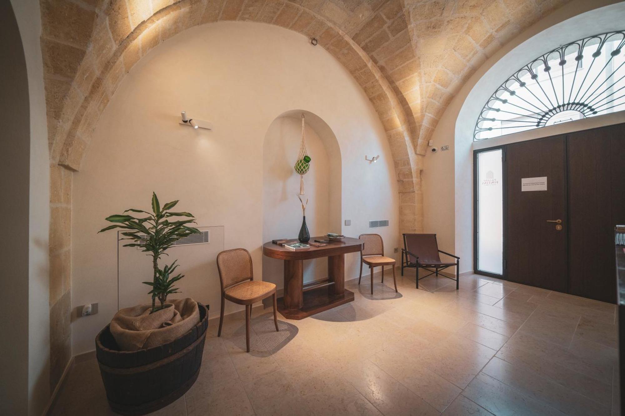 Palazzo Fontana E Couette-café
